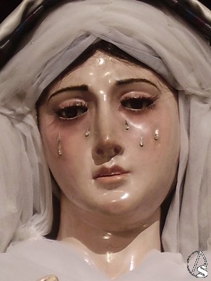 Mara Santsima de la Piedad es una talla del siglo XVII de autor desconocido 