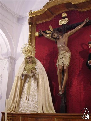  El Santísimo Cristo de los Remedios es un crucificado de finales del siglo XIX atribuido a Emilio Pizarro de la Cruz