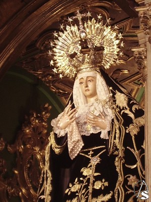 La Virgen de la Soledad es de autor annimo 