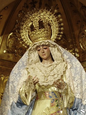 La imagen de la Virgen de los Dolores esta atribuida a La Roldana 