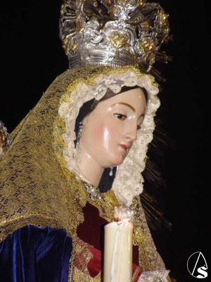 Gloria a la Virgen de la O. J. A. de la Bandera.