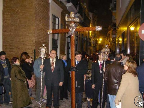 Gloria a la Virgen de la O. J. A. de la Bandera.