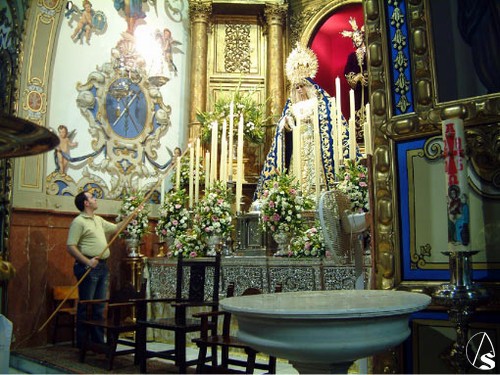 Mercedes Coronada en Santa Genoveva. Francisco Santiago
