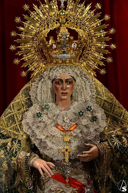 Esperanza Macarena en Besamanos 2015. Fran Granado/Fco. Montiel 