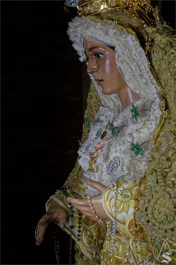 Besamanos a la Virgen de la Esperanza Macarena 2023