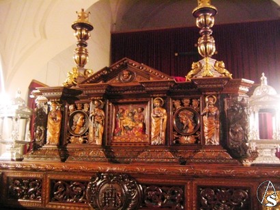 Restauración del canasto y respiraderos del paso procesional del Stmo. Cristo de Burgos. F. Javier Montiel