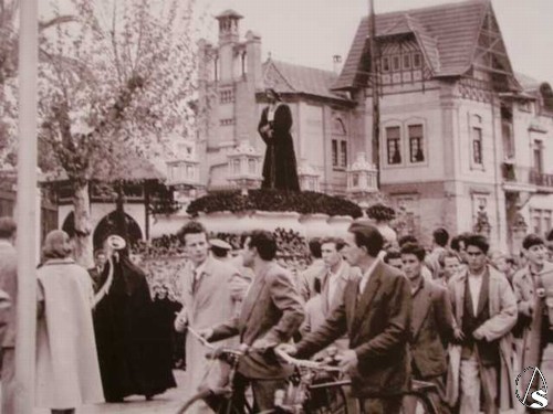 Santa Genoveva "Una Mirada a la Historia". J. A. de la Bandera
