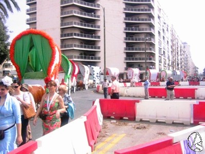 La Hdad. del Rocío de Sevilla se vá a la Romería
