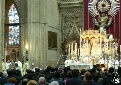 Esperanza Trinitaria Coronada. Francisco Santiago