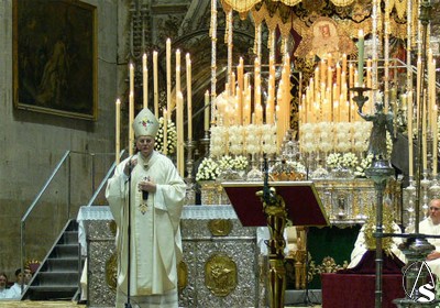 Esperanza Trinitaria Coronada. Francisco Santiago
