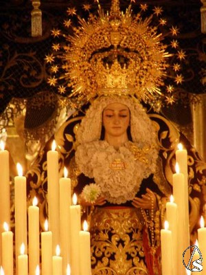100 imágenes de los Dolores de Soledad. X Aniversario de la Coronación. J. A. de la Bandera.