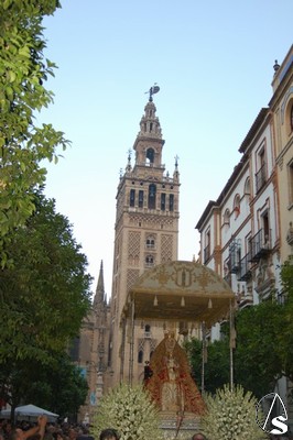 A tus plantas se postra Sevilla. Joaquín Corchero