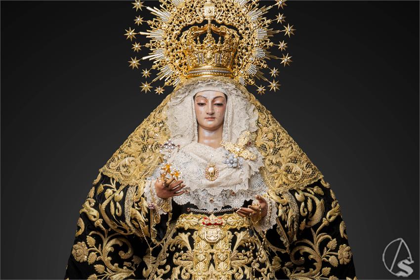 01_Ntra._Sra._de_los_Dolores_en_su_Soledad_Coronada
