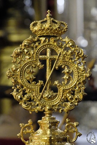 escudo lanzada