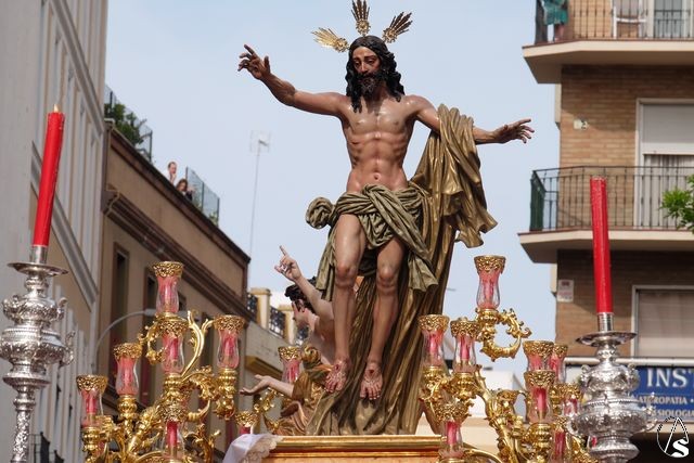 Resultado de imagen de Hermandad Sacramental de la Sagrada Resurrección de Nuestro Señor Jesucristo y María Santísima de la Aurora