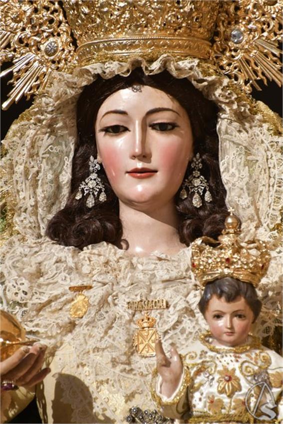 3._Virgen_de_la_Granada._La_Puebla_del_Rio_25_Copiar.JPG