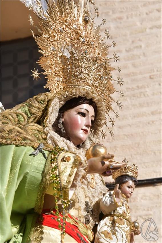 3._Virgen_de_la_Granada._La_Puebla_del_Rio_48_Copiar.JPG