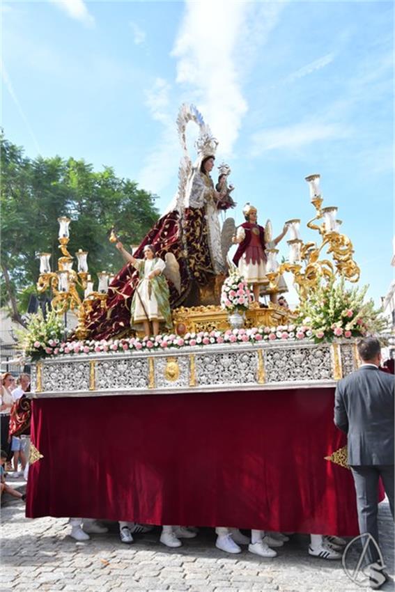 5._Virgen_del_Rosario._Marchena_136_Copiar.JPG