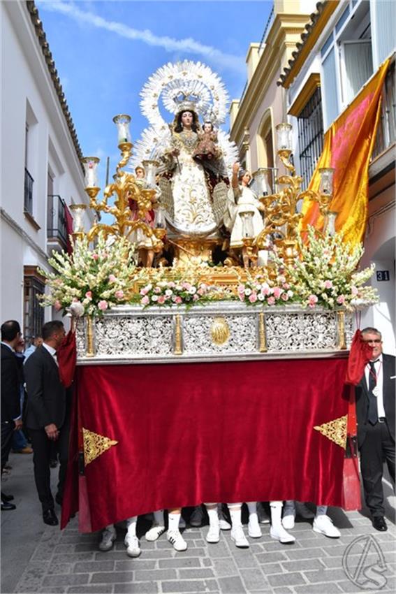 5._Virgen_del_Rosario._Marchena_14_Copiar.JPG