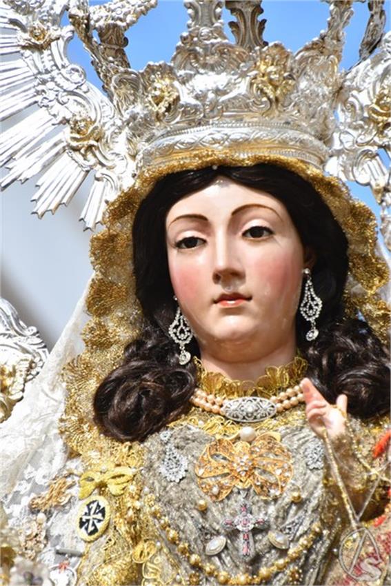 5._Virgen_del_Rosario._Marchena_23_Copiar.JPG