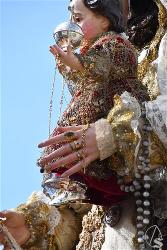 5._Virgen_del_Rosario._Marchena_69_Copiar.JPG