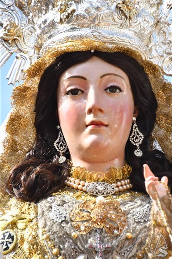 5._Virgen_del_Rosario._Marchena_79_Copiar.JPG