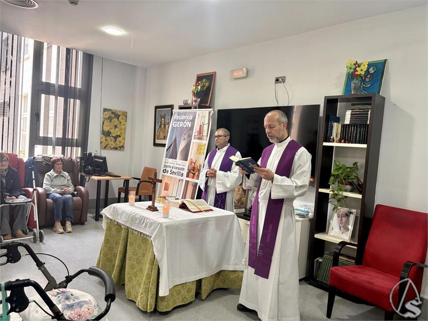 7965c306-8c0c-4feb-8c8b-72fcac63fdf3_2