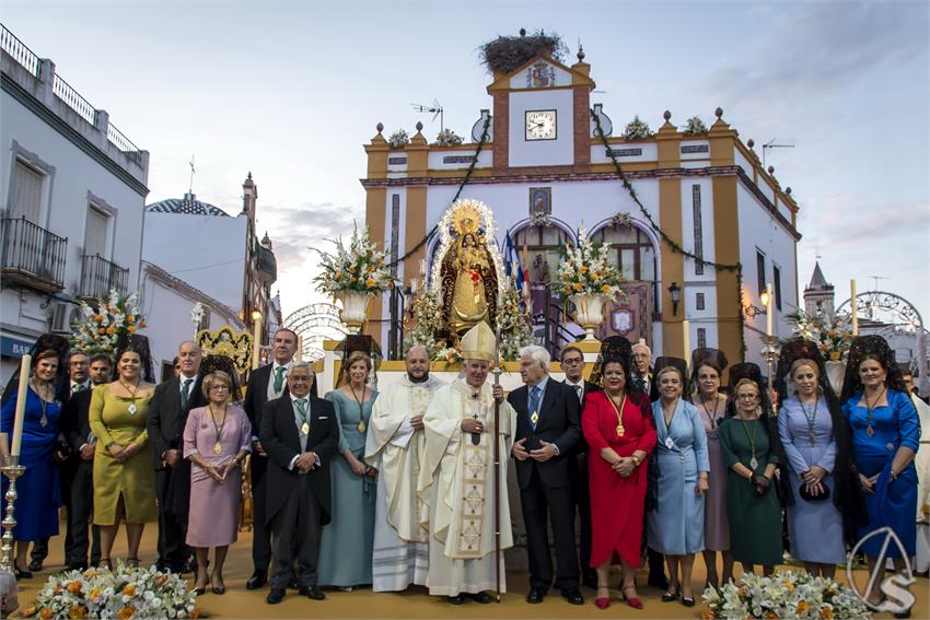 AAAAsevillapress_duque_de_alba_virgen_sangre__1_