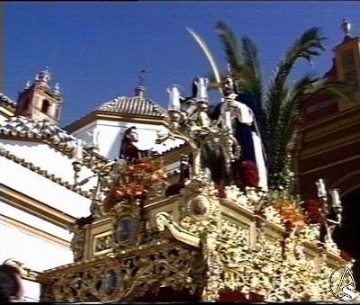  Antiguo paso Borriquita, obra de Guzmn Bejarano