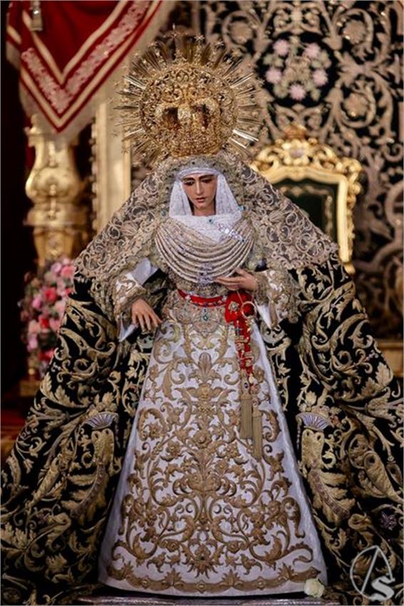 Besamanos_Esperanza_Triana_23_Manu_Gomez_Fran_Santiago__10___Copiar_
