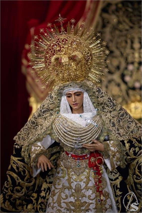 Besamanos_Esperanza_Triana_23_Manu_Gomez_Fran_Santiago__3___Copiar_