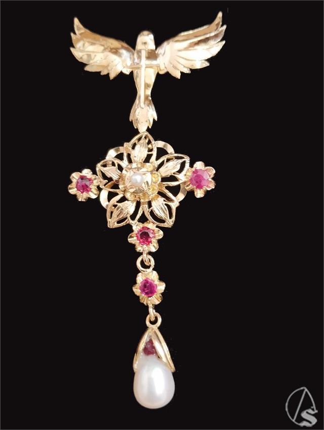 Broche_de_Espiritu_Santo_de_Nuestra_Senora_de_los_Dolores
