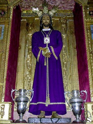 Titular de la  Real, Ilustre y Fervorosa Hermandad y Cofrada de Nazarenos de Nuestro Padre Jess Cautivo y Rescatado, Mara Santsima de la Amargura y San Juan Evangelista