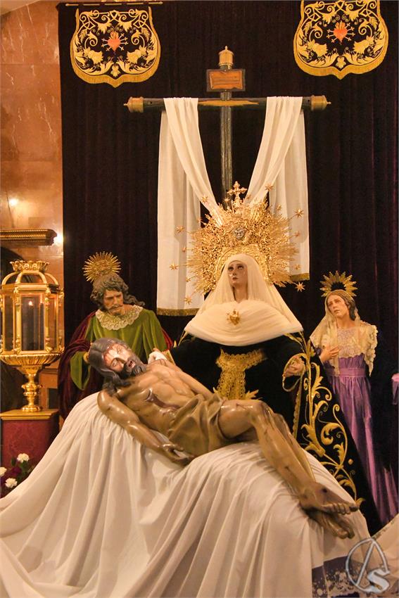 Cristo_Misericordia_y_Virgen_Dolores_Los_Palacios_Luis_M_Fernandez_011224__2_.JPG