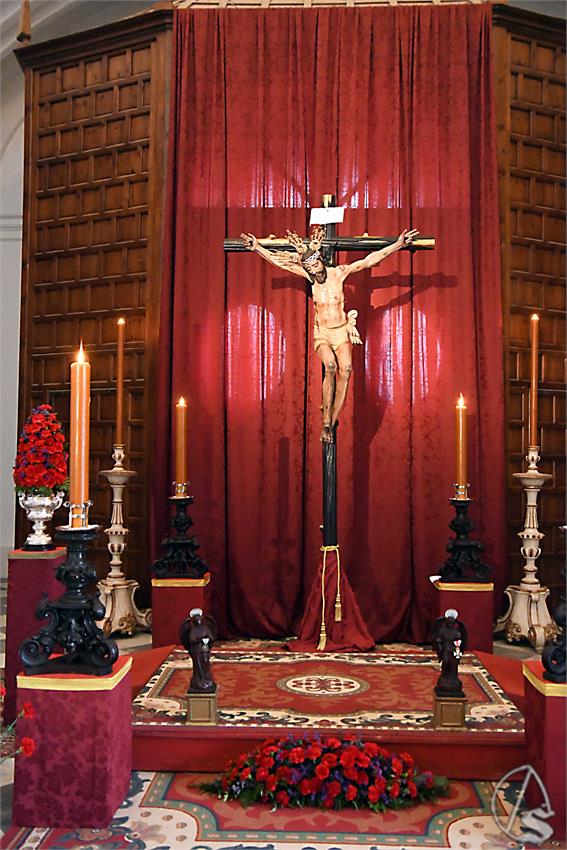 Cristo_Veracruz_Umbrete_Luis_M_Fernandez_080325__1_.JPG