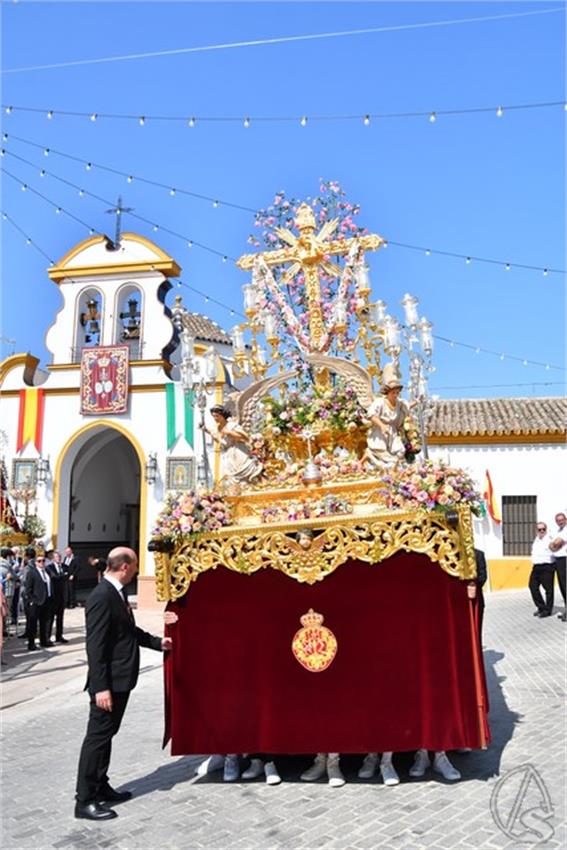Cruz_de_Arriba_y_Virgen_del_Rosario._2026_Aznalcollar._167_Copiar.JPG