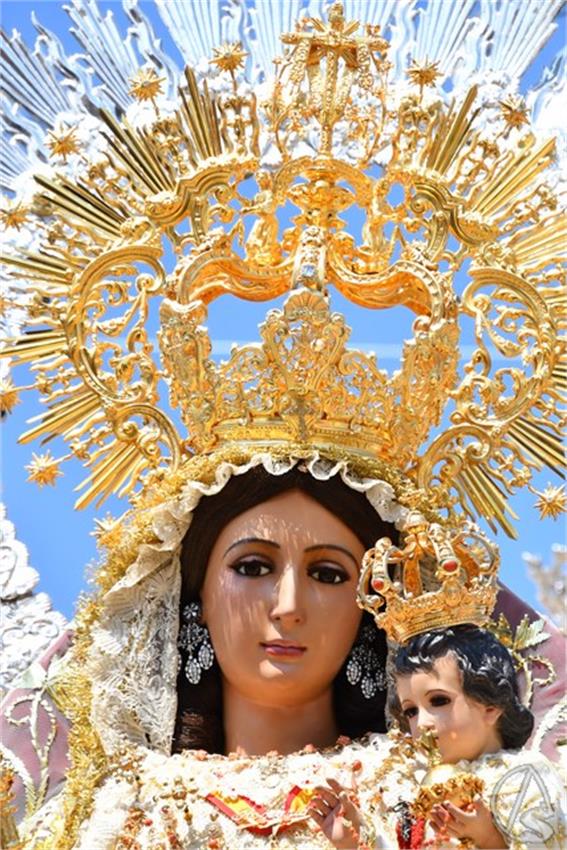 Cruz_de_Arriba_y_Virgen_del_Rosario._2026_Aznalcollar._296_Copiar.JPG