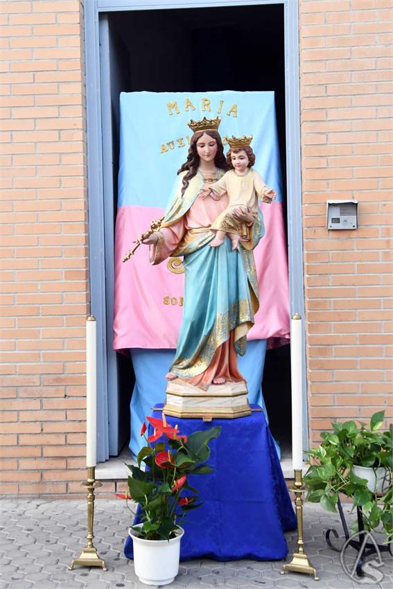 Dulce_Nombre_de_Maria_Su_Eminencia._Luis_M_Fernandez_031026_3.JPG