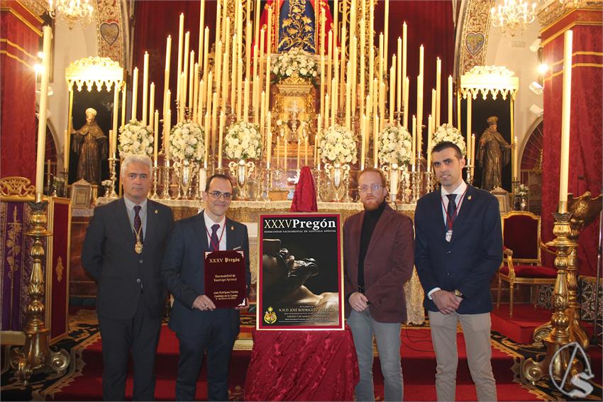 Entrega_pastas_y_present_cartel_Pregon_Hdad_Santiago_de_Castilleja