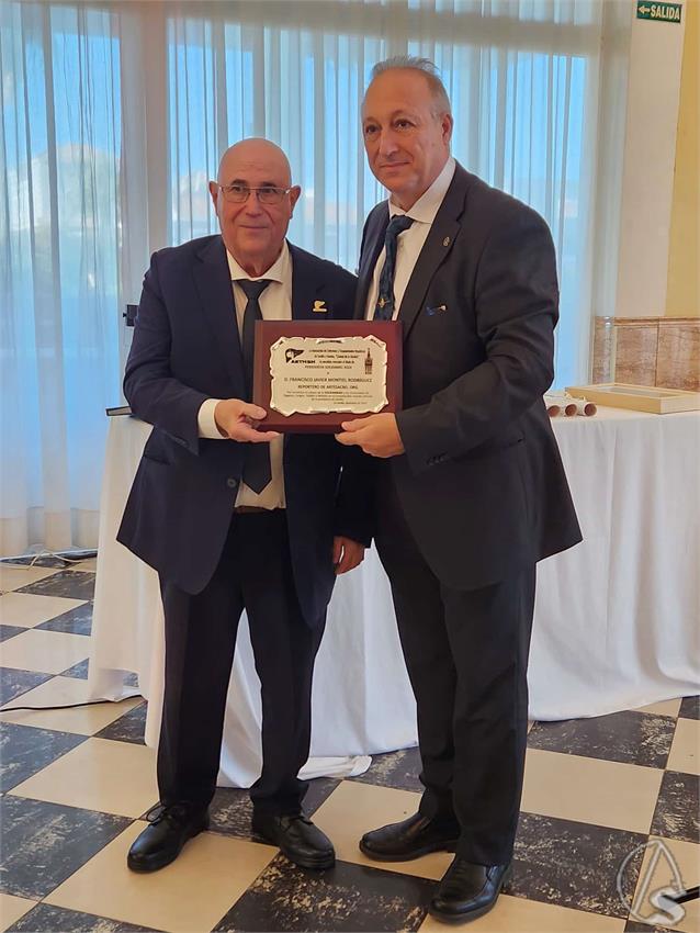 Entrega_premio_2024_a_JAVIER_MONTIEL