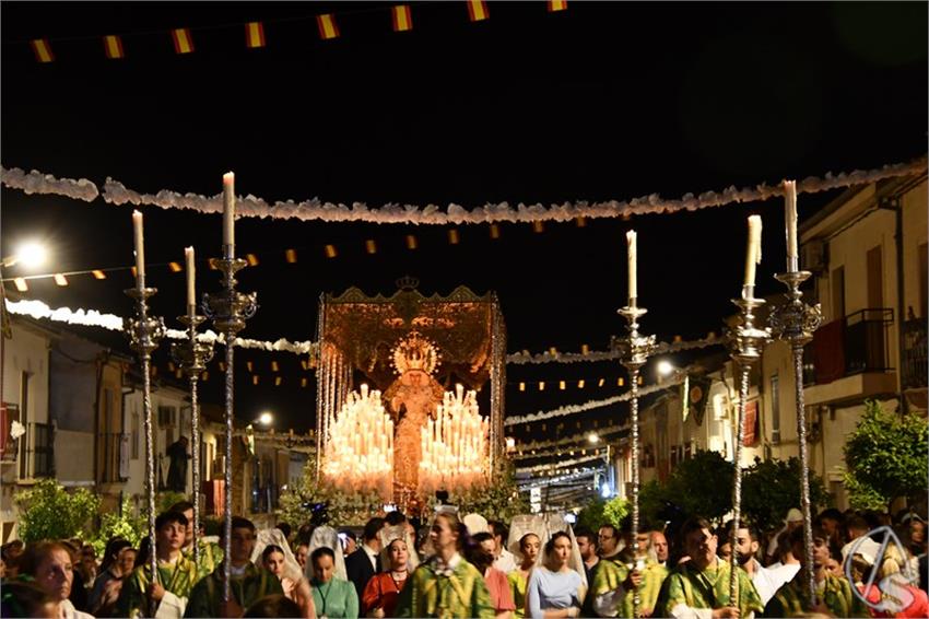 Esperanza_Coronada._La_Roda_de_Andalucia_1069_Copiar.JPG