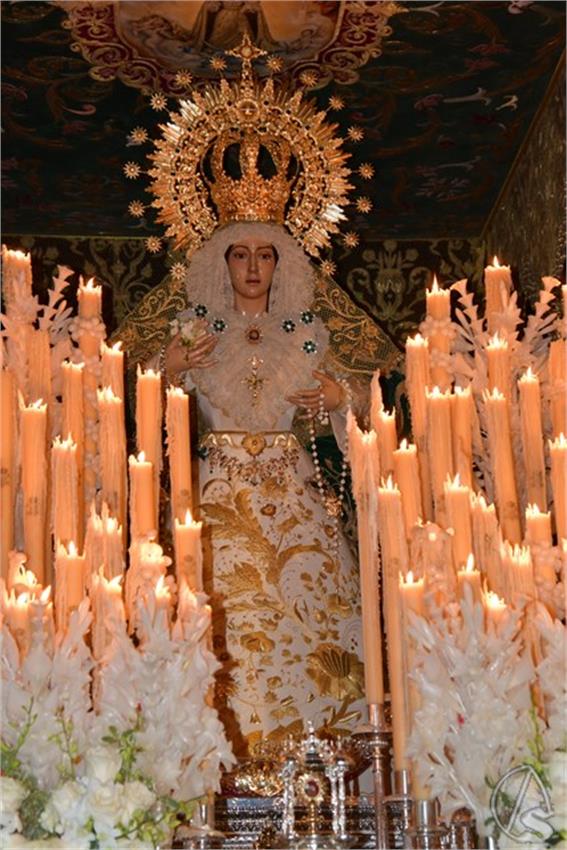 Esperanza_Coronada._La_Roda_de_Andalucia_1078_Copiar.JPG