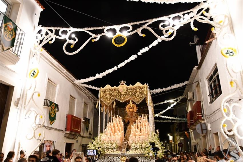 Esperanza_Coronada._La_Roda_de_Andalucia_1105_Copiar.JPG