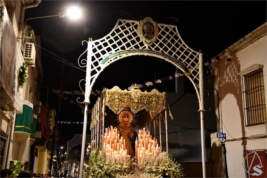Esperanza_Coronada._La_Roda_de_Andalucia_1150_Copiar.JPG