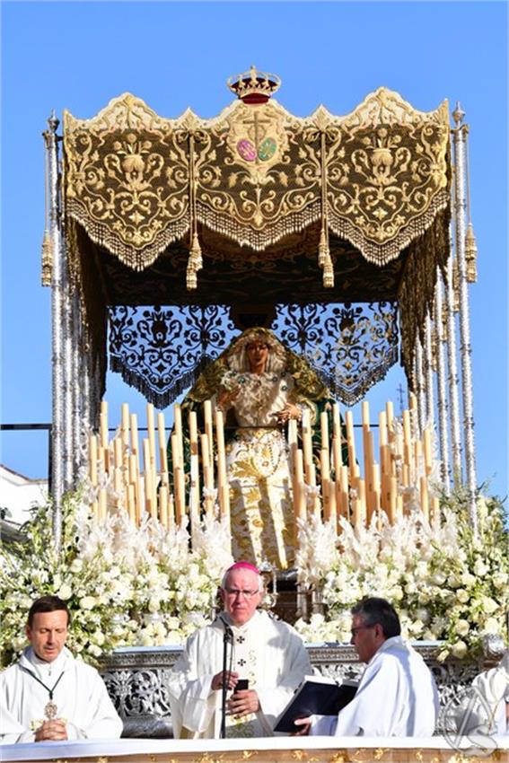 Esperanza_Coronada._La_Roda_de_Andalucia_464_Copiar.JPG