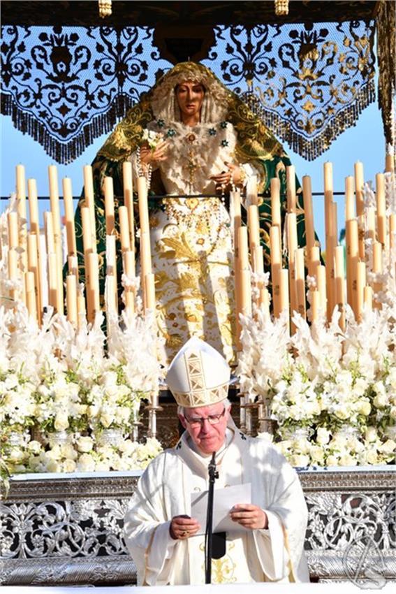 Esperanza_Coronada._La_Roda_de_Andalucia_520_Copiar.JPG