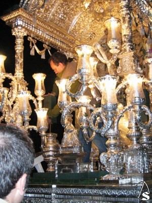 Hdad del Roc�o de Sevilla 2008 El Caoso