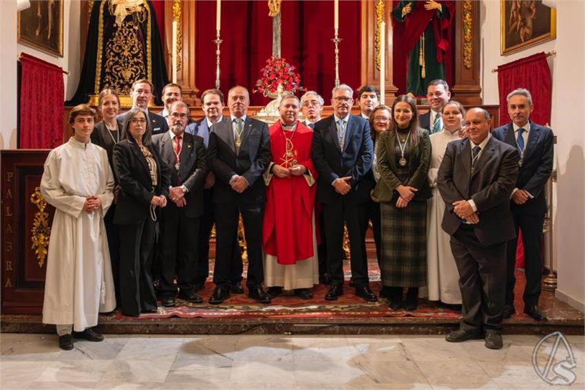 G6v159WW0AAPKeh__Copiar_