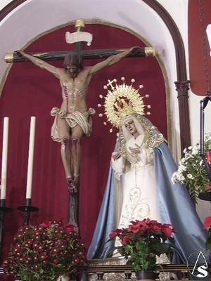 Ambas imgenes en el altar de la capilla del Rosario