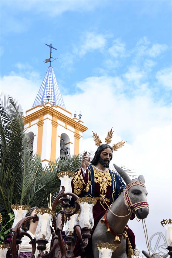 Hermandad_Borriquita_Dos_Hermanas_Luis_M_Fernandez_130425__13_.JPG